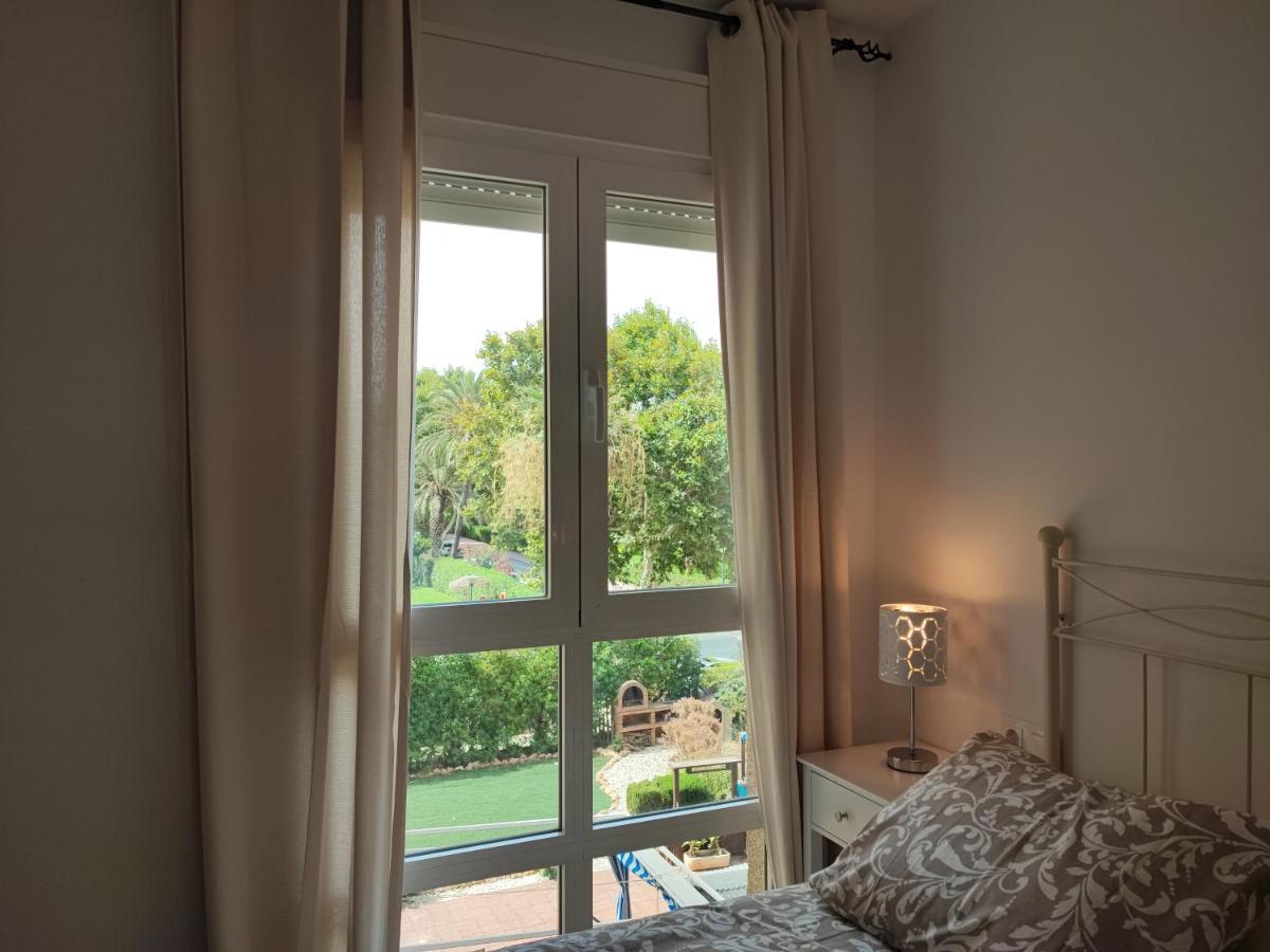 Casa Playa Guadalmar, Beautiful Apartment In Front Of The Sea, Wifi, Ac, Smart Tv, Private Parking Málaga Buitenkant foto